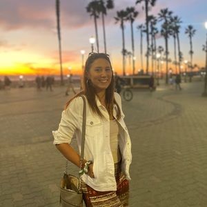 Meet your Posher, Nadja